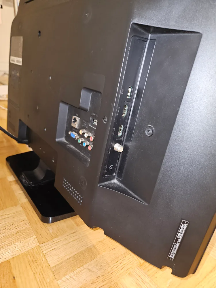 Philips LED TV, 28 inches image indicator(5)