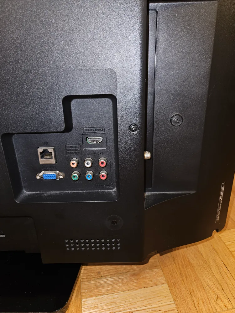 Philips LED TV, 28 inches image indicator(6)