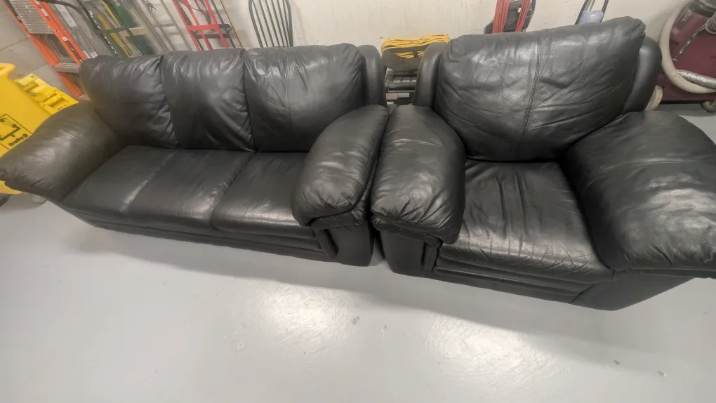Black Leather Sofa and Chair Set thumbnail