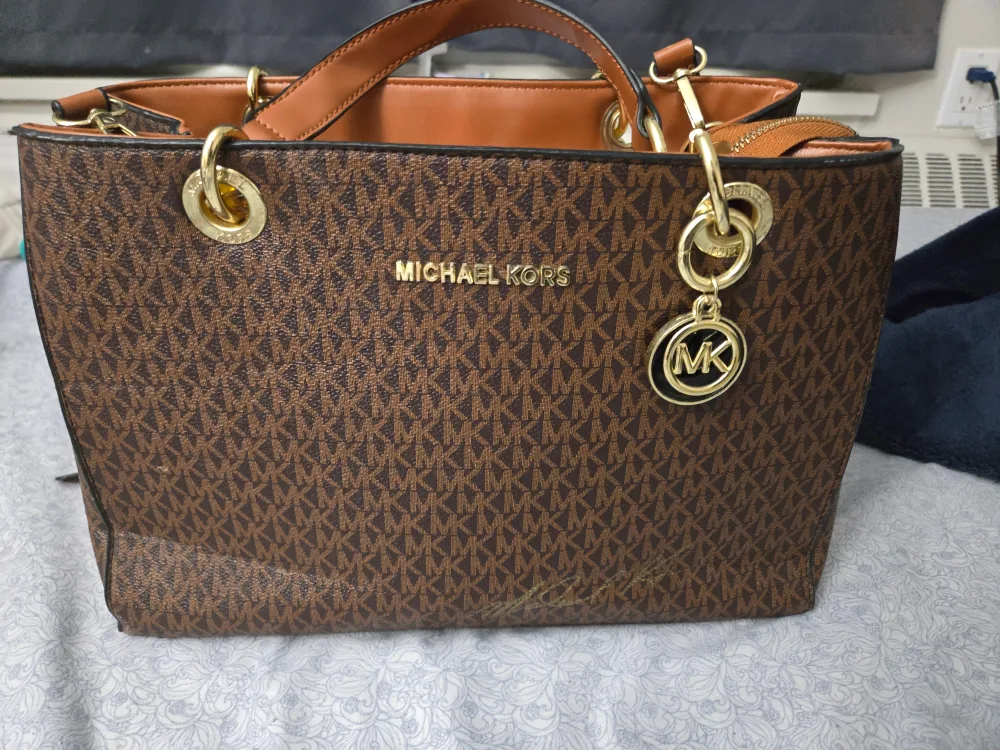 Michael Kors Handbag thumbnail