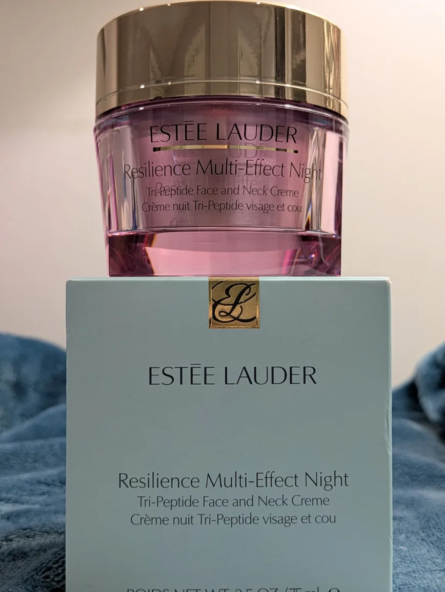 Estée Lauder Resilience Multi-Effect Night Face & Neck Crème thumbnail