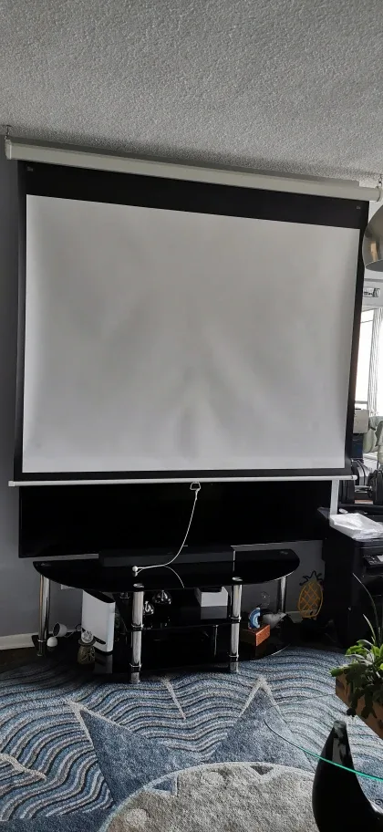 VANKYO Projector V620 with 84" Projection Screen image indicator(7)