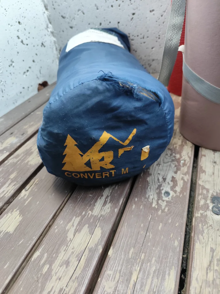 REI Convert Mountain 2 Tent image indicator(3)