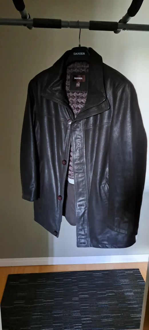 Danier Leather Jacket - Size L thumbnail
