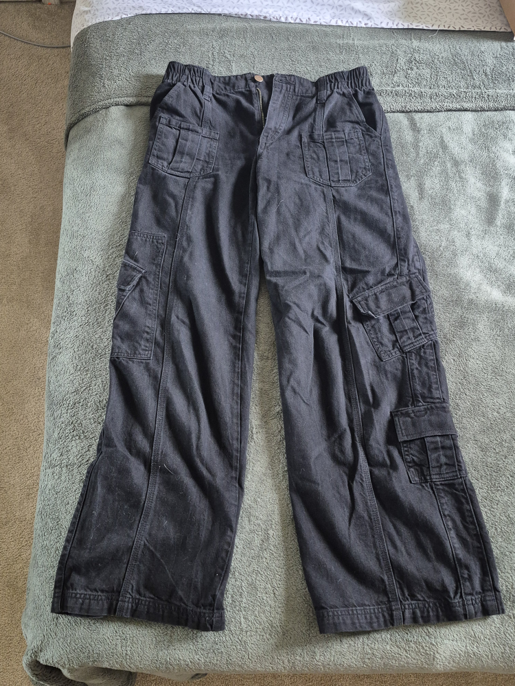 low rise black cargo pants - photo 2
