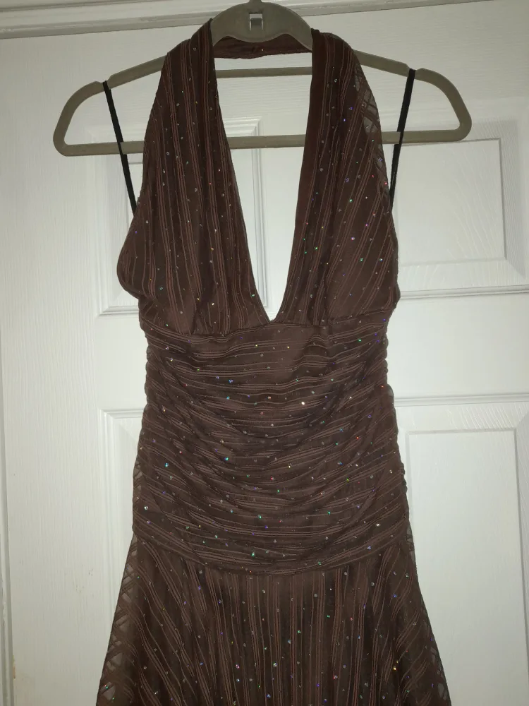 Brown Halter Party Dress image indicator(2)