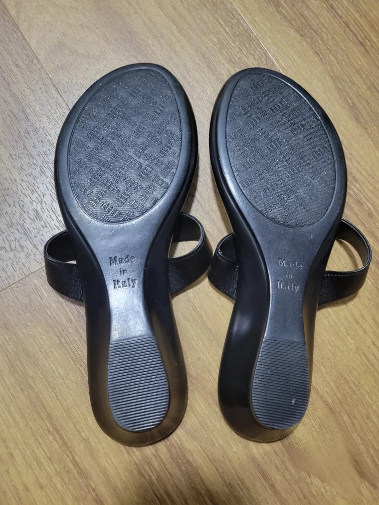 Italian Shoemakers Sandals image indicator(2)