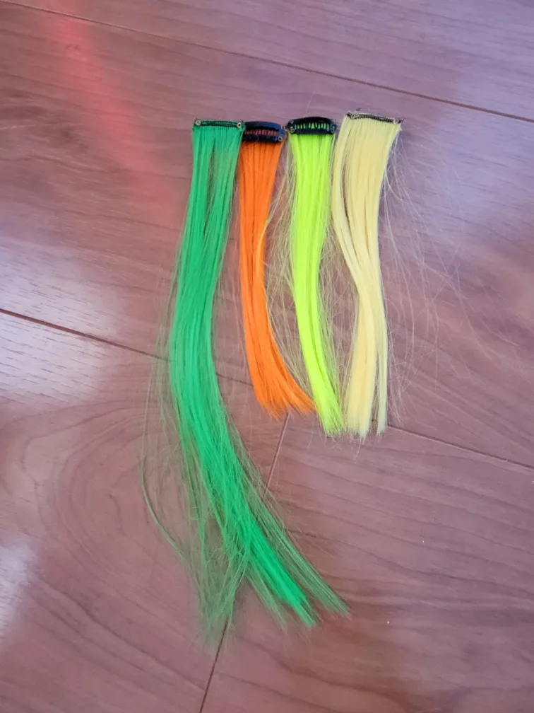 Colorful Clip-in Hair Extensions - Set of 4 thumbnail