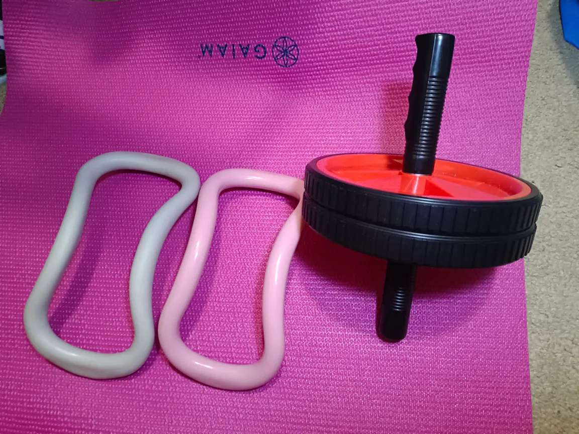 Gaiam Yoga Mat, Wheel, and Rings thumbnail