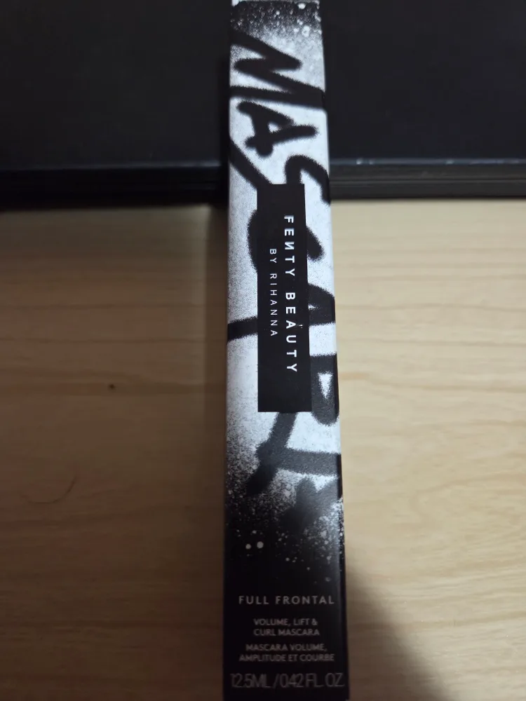 Fenty Beauty Mascara thumbnail