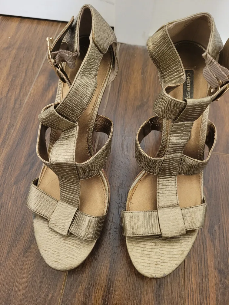 Chinese Laundry Heels - Size 9 thumbnail
