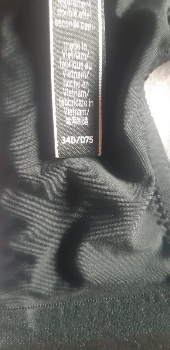 NEW Victoria's Secret Black Bra - Size 34D image indicator(3)