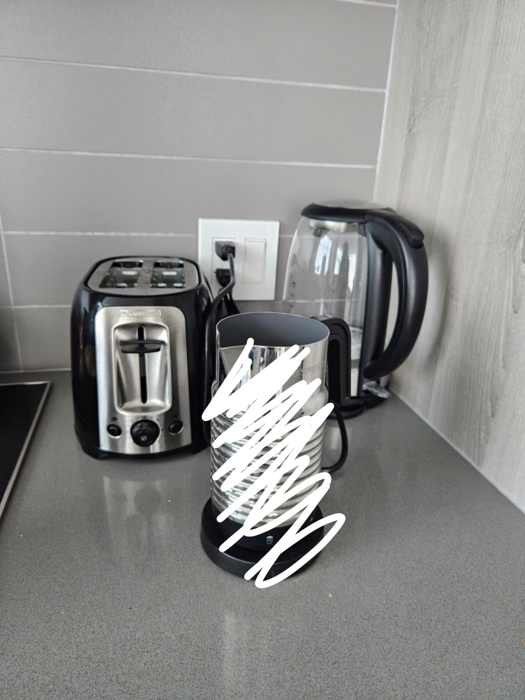 kettle and toaster