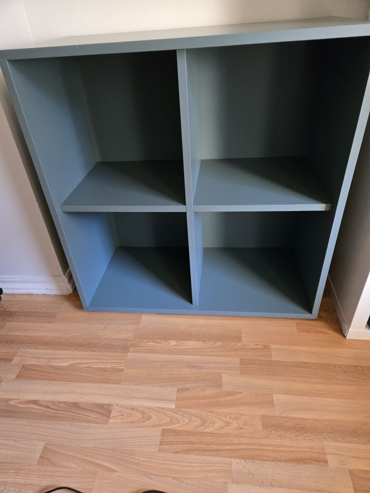 Eket storage unit