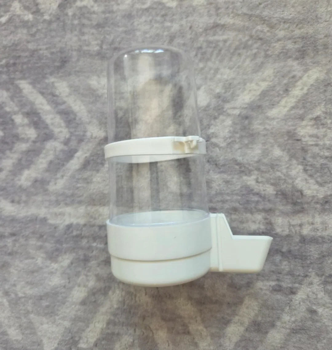 New Bird Water Feeder #freecycle thumbnail