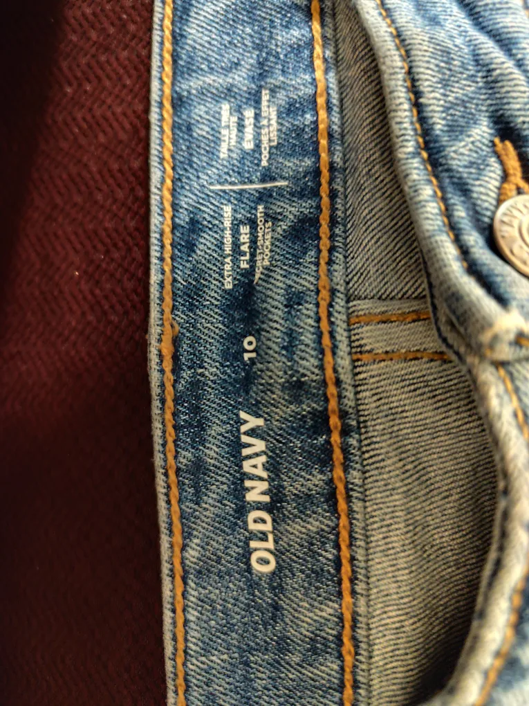 Old Navy Flare Jeans - Size 10 image indicator(3)