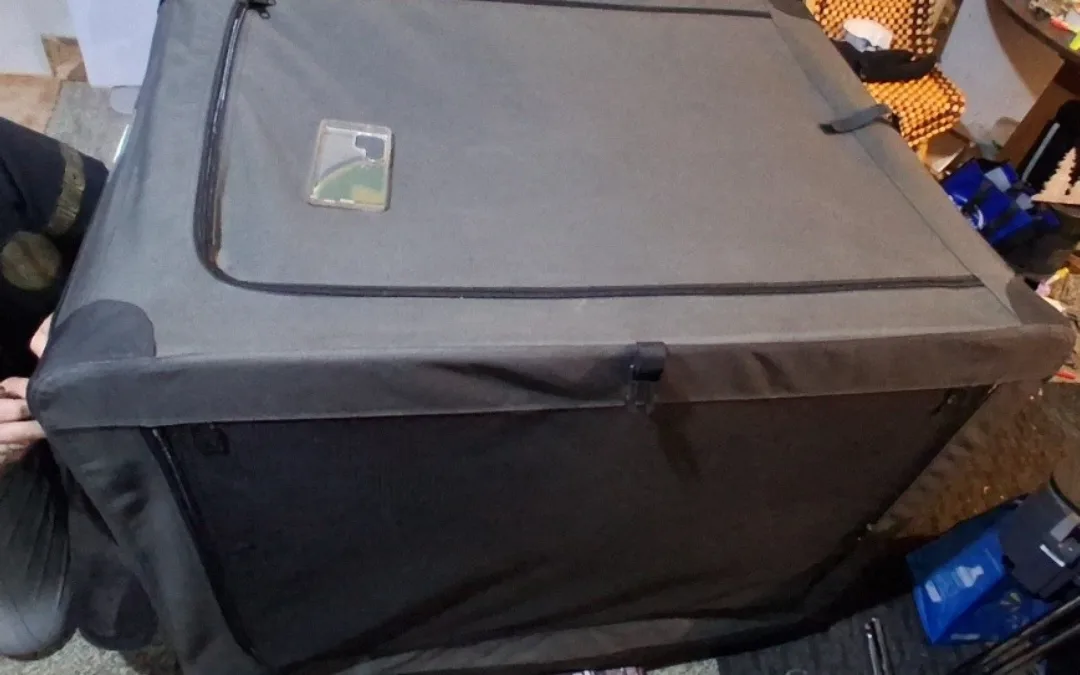 Top Paw Grey Dog Crate image indicator(3)