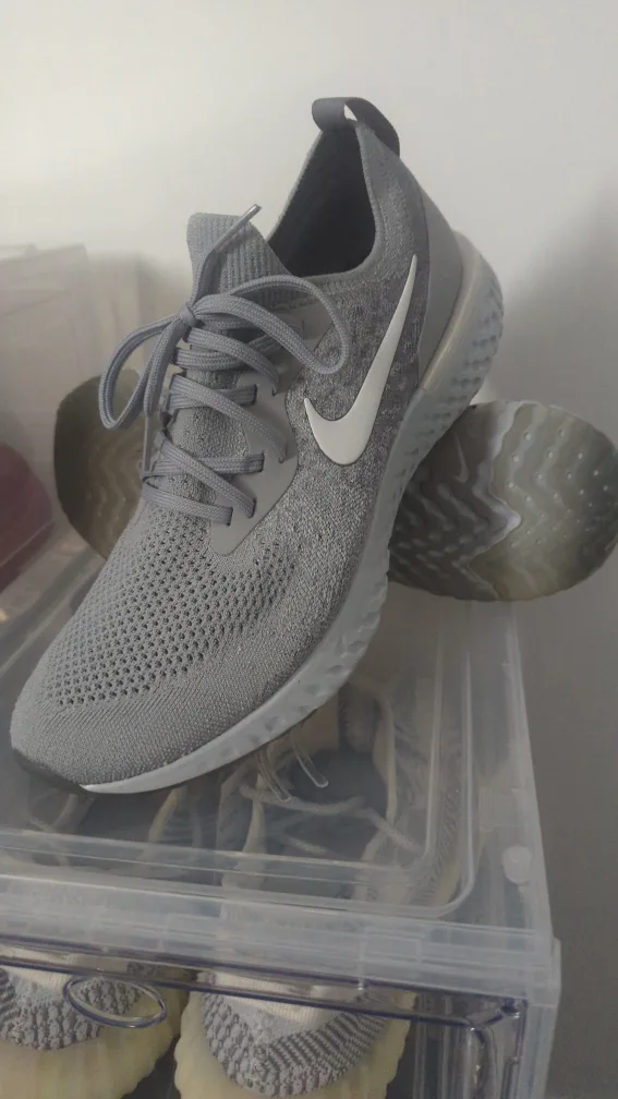 men's Nike epic react image indicator(2)