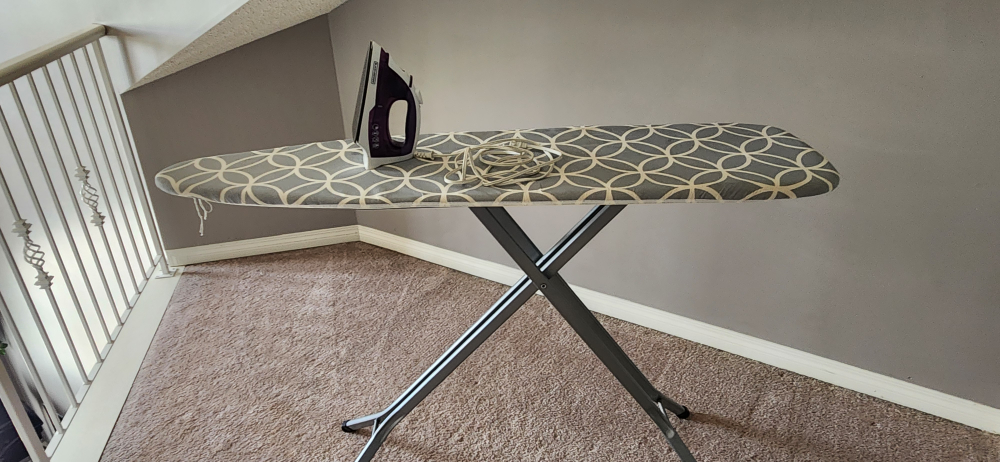 Black+Decker Iron and Ironing Board