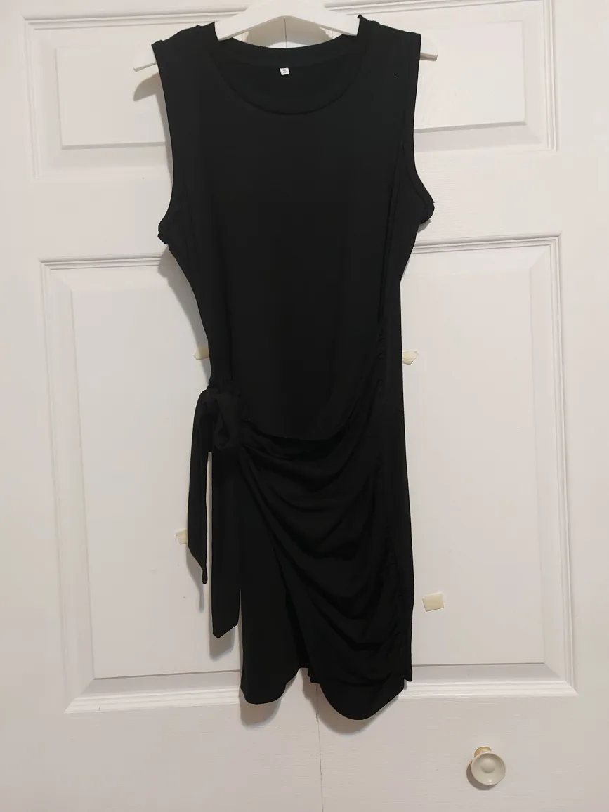 Black Sleeveless Dress - Size S thumbnail