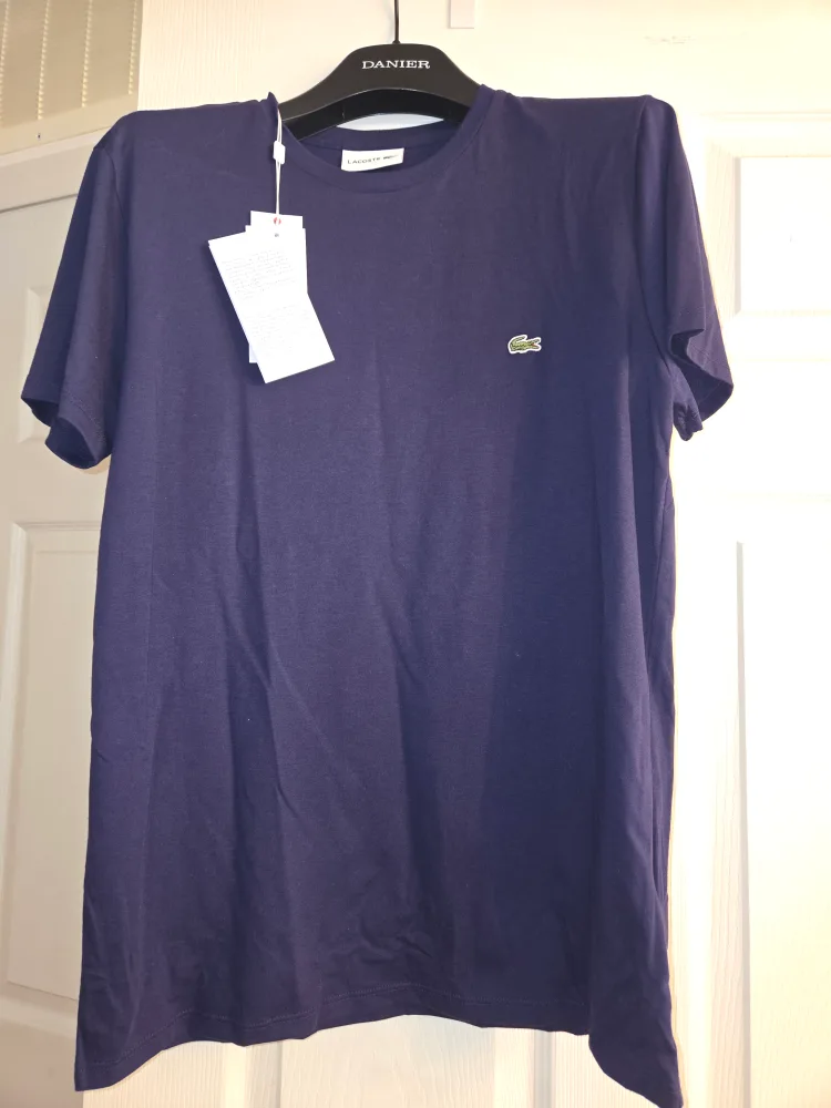 BNWT Men's Lacoste T-Shirt thumbnail