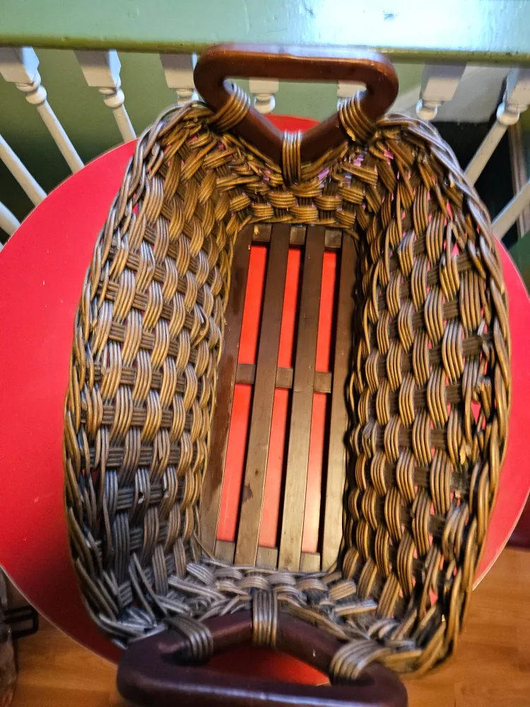 Wicker Basket with Handles image indicator(3)