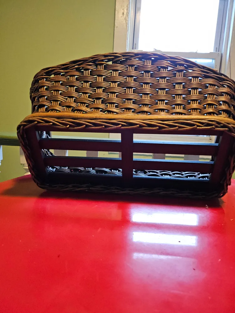 Wicker Basket with Handles image indicator(4)