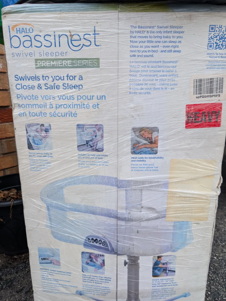 HALO Bassinest Swivel Sleeper thumbnail