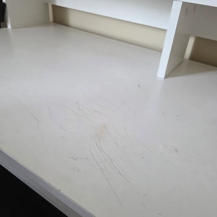 Set of White Desk and LED Lamp image indicator(4)