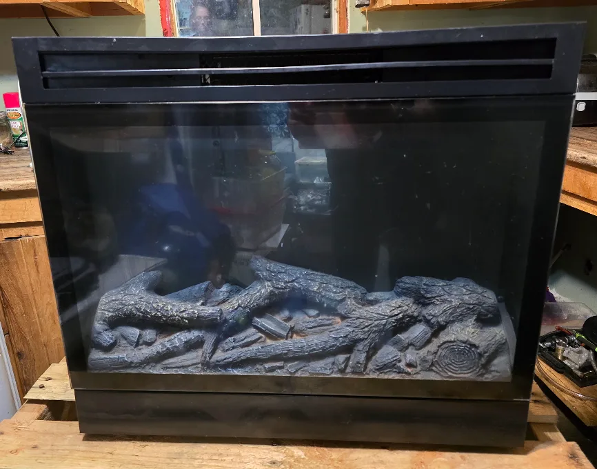 MasterFlame REG23RC Electric Fireplace thumbnail