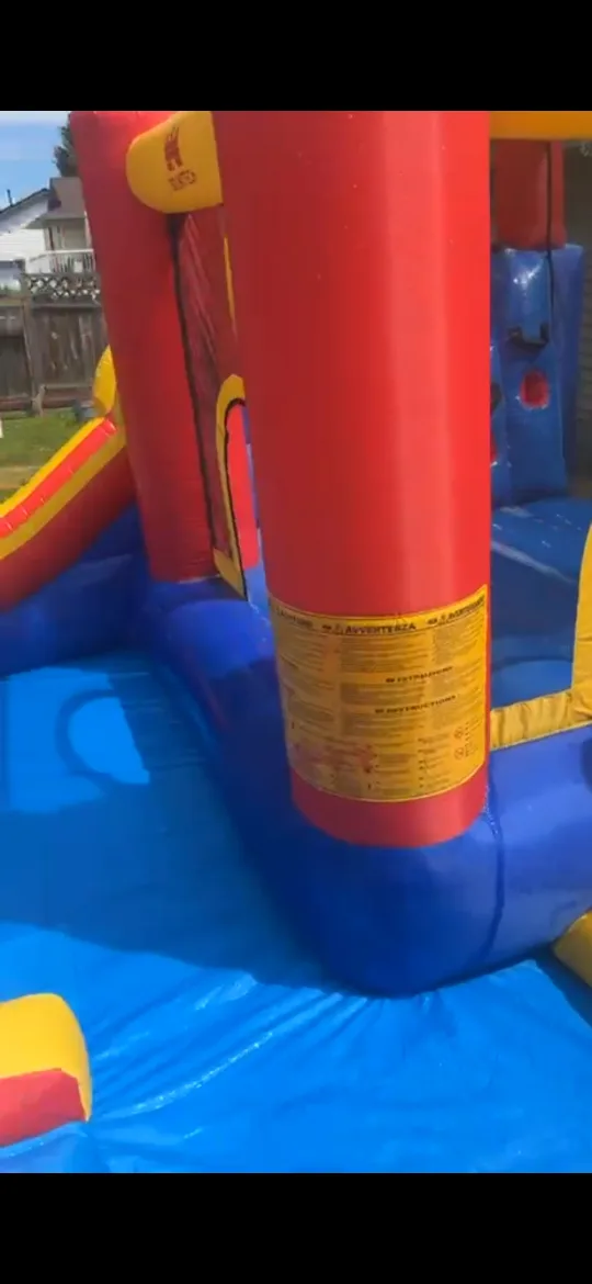 Bouncy house rental thumbnail