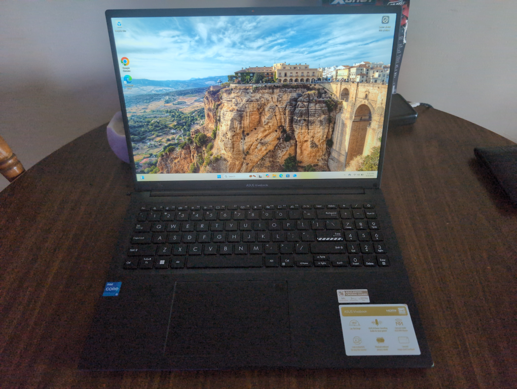 ASUS Vivobook Laptop