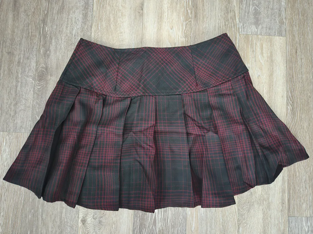 Plaid pleated mini skirt image indicator(2)