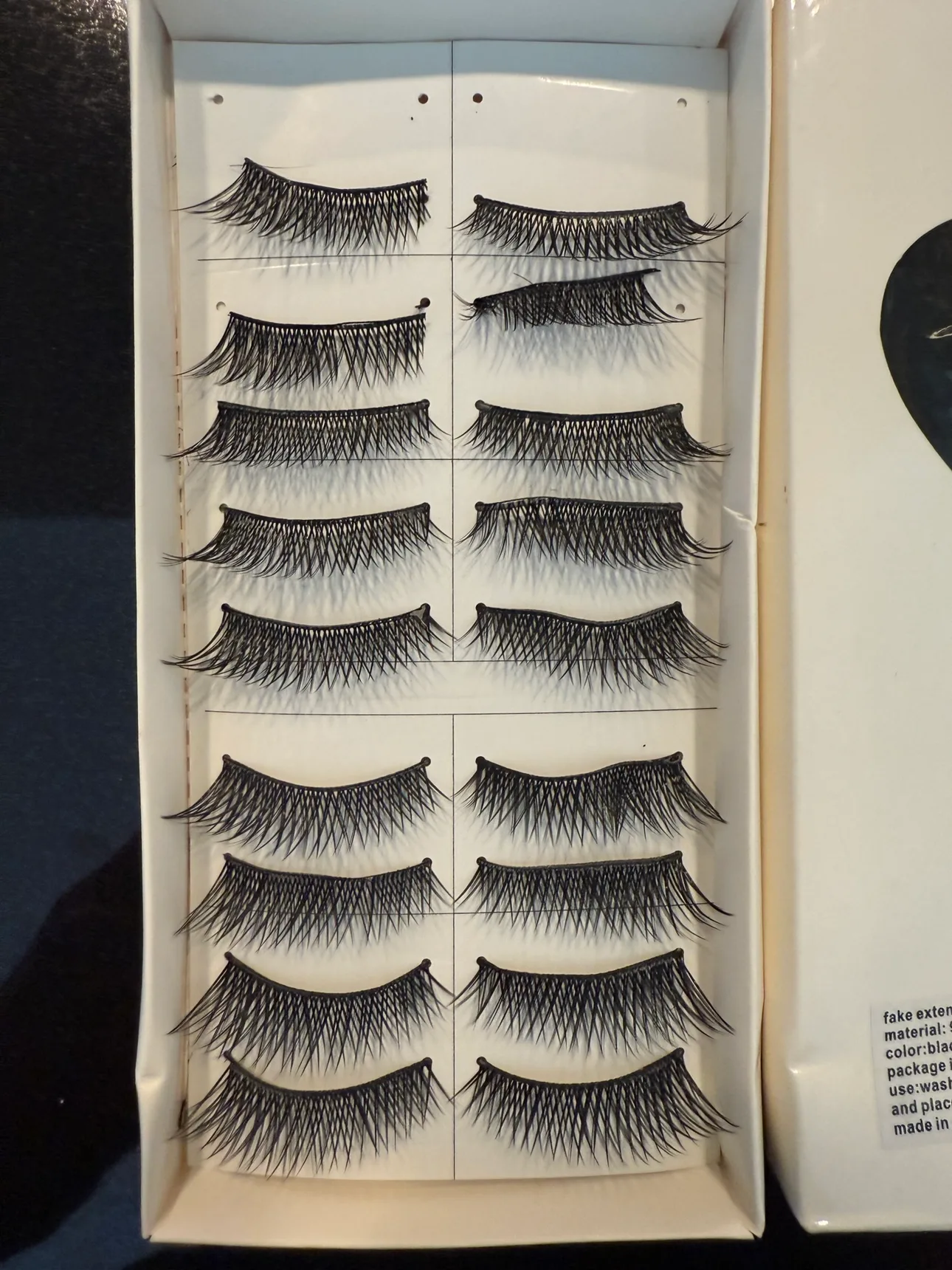 Fake lashes thumbnail