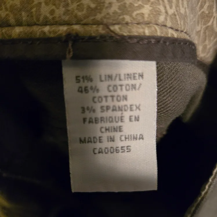 RW & Co Casual Pants Size 8 image indicator(5)