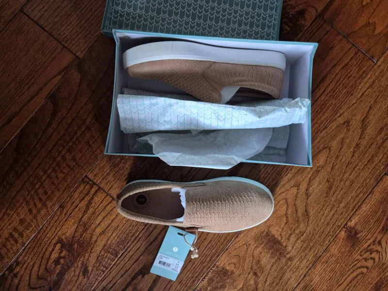 REVIATALIGN Boardwalk Sahara Suede Women's Sneakers thumbnail