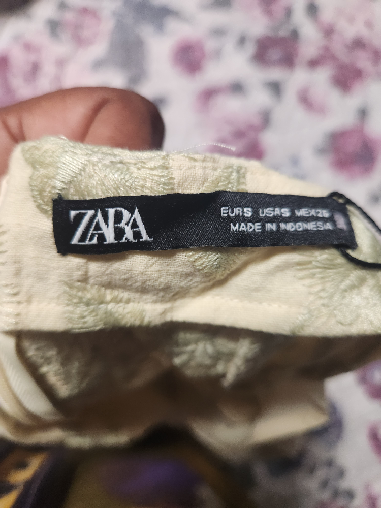 Zara Floral Embroidered Mini Dress size s/26 - photo 3