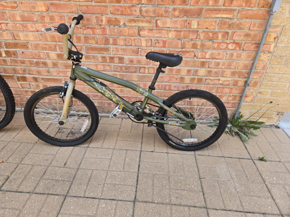 Mongoose BMX Bike - Green thumbnail