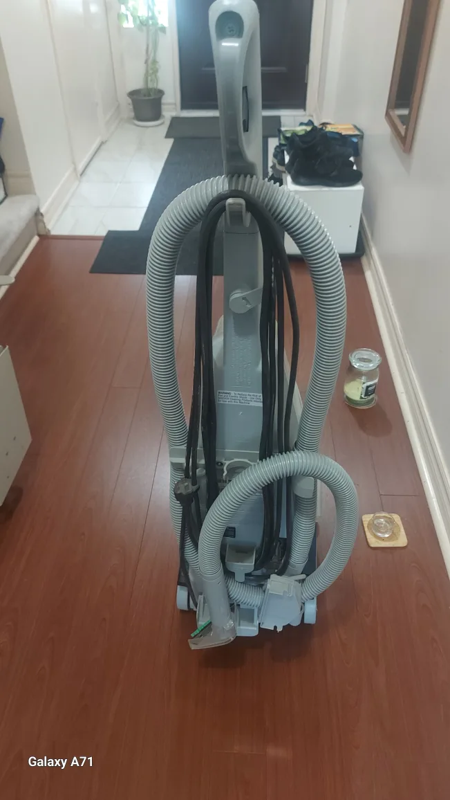 Hoover SteamVac SpinScrub Carpet Cleaner image indicator(2)