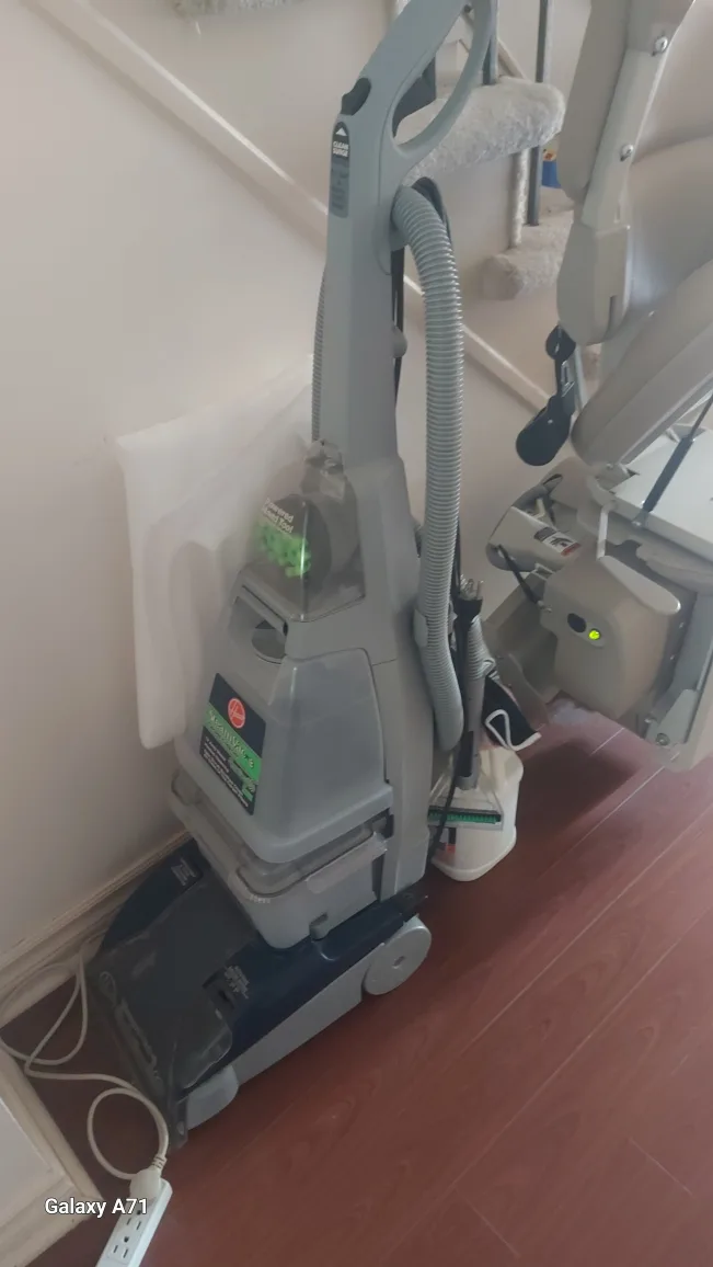 Hoover SteamVac SpinScrub Carpet Cleaner image indicator(4)