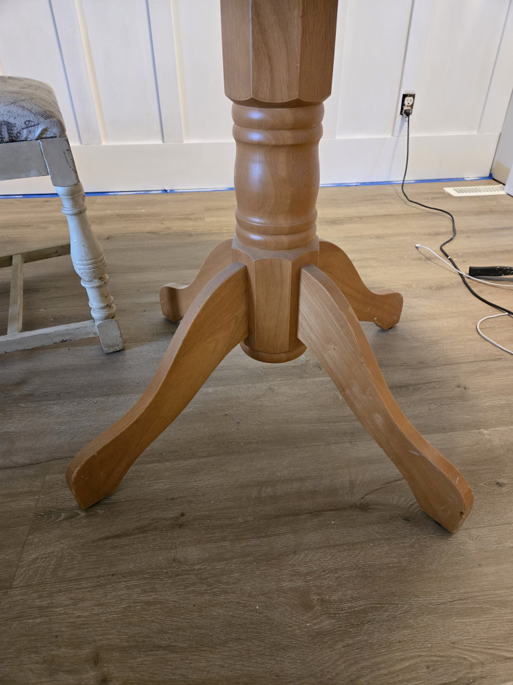 Round Wooden Dining Table - photo 2