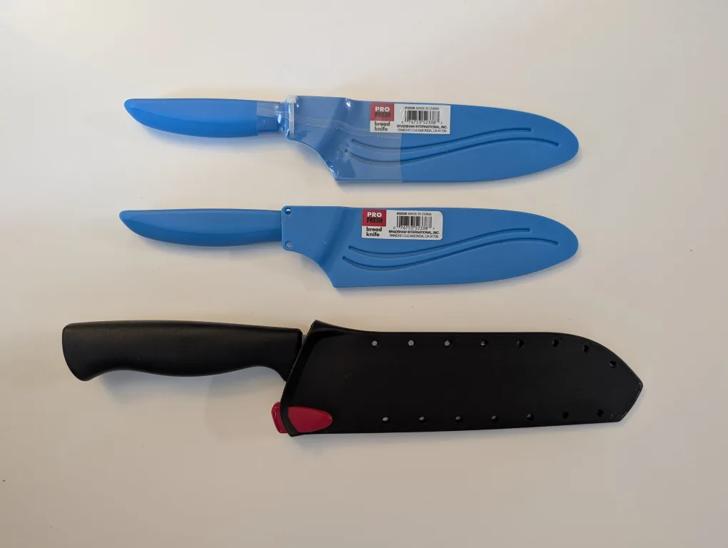 Knife Set with Covers image indicator(3)