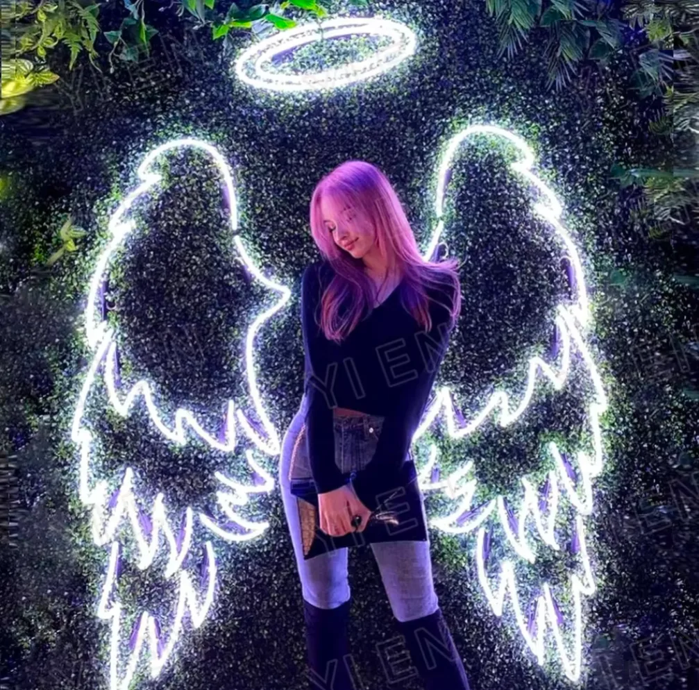 Angel Wing Neon Sign 70 cm each wing thumbnail