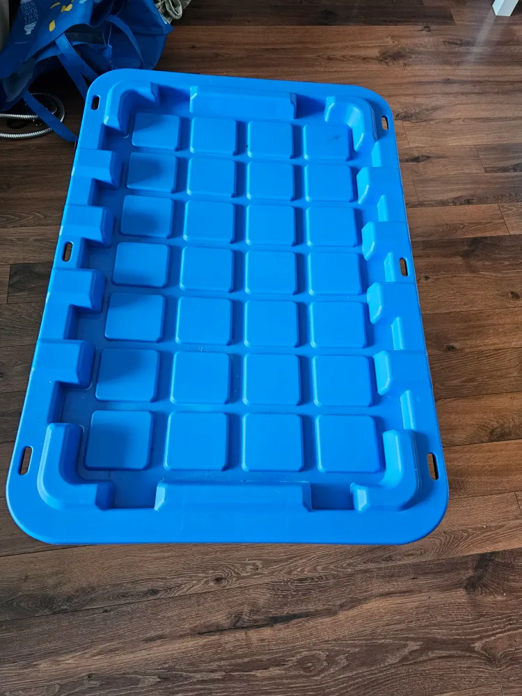 Mastercraft Storage Bin with Lid - Black & Blue image indicator(4)