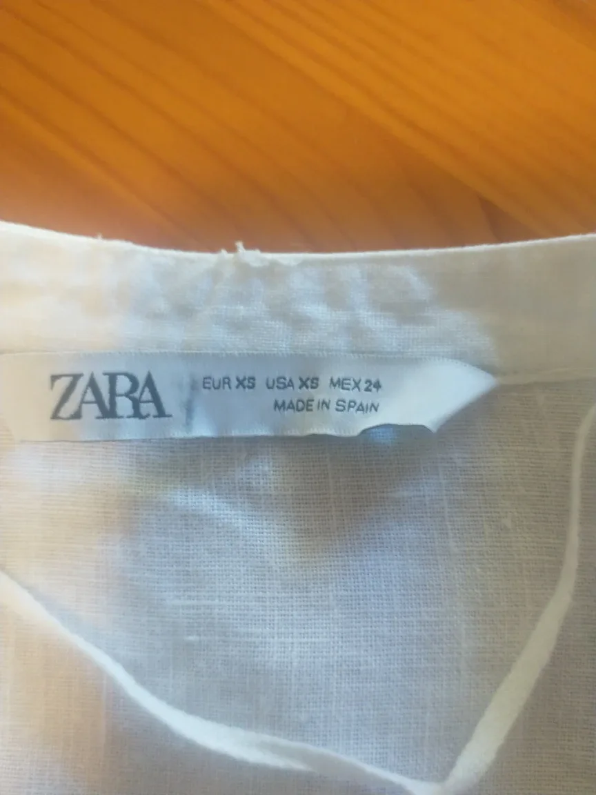 Zara White Linen Button-Up Shirt - oversized XS image indicator(3)