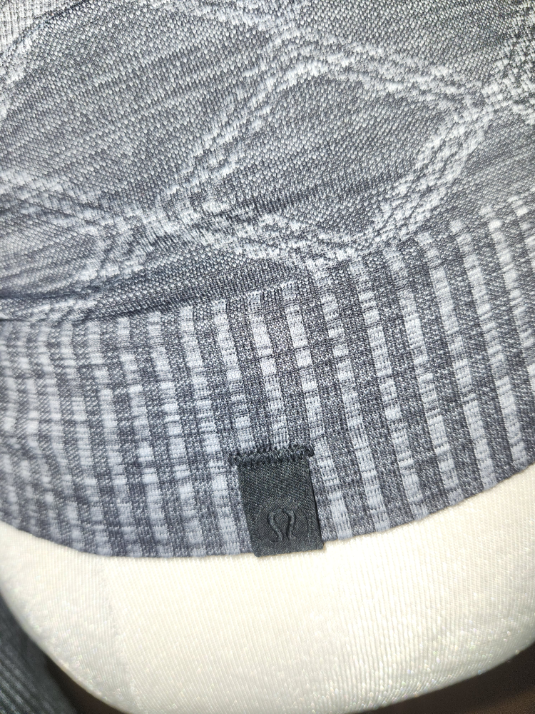 Lululemon long sleeves shirt - photo 2
