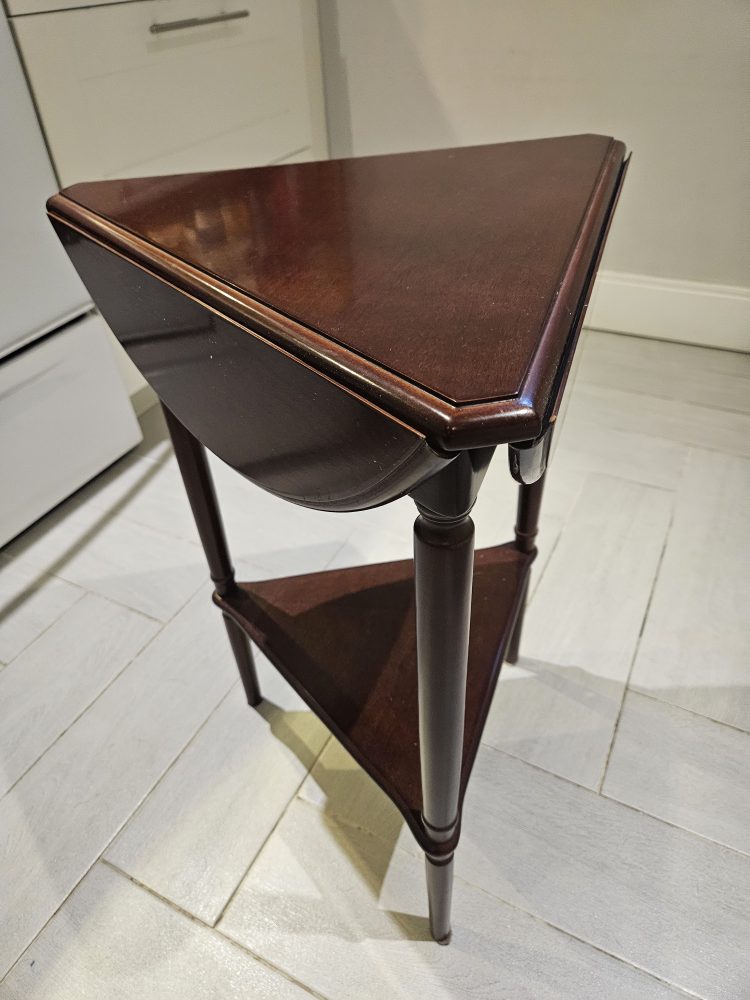 Side Table with Drop Leaf - photo 4