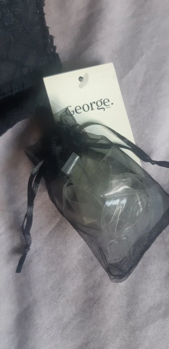 NEW George Black Lace Bra - Size 36A image indicator(5)