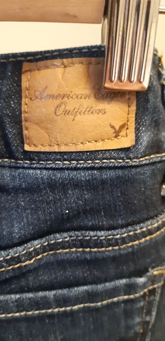 American Eagle Denim Shorts - Size 0 image indicator(4)