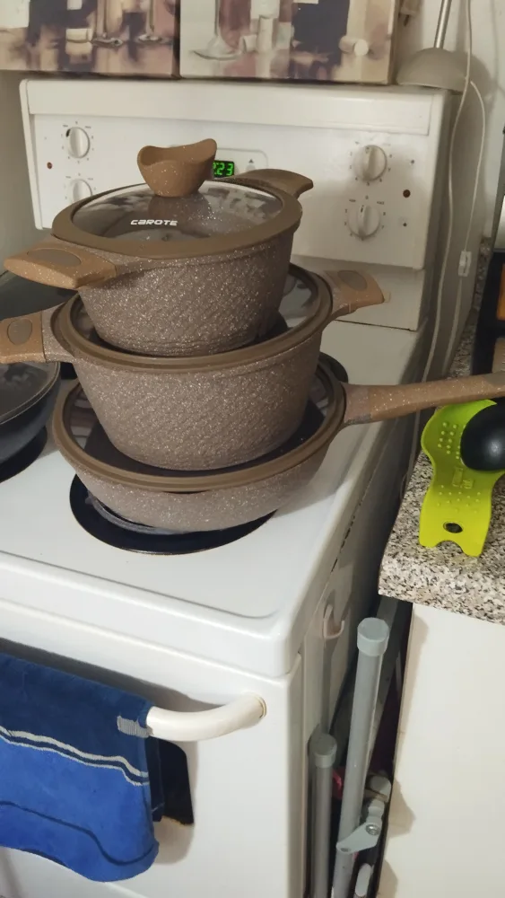 Carote Cookware Set thumbnail